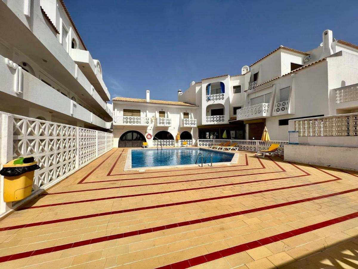 Albufeira Central 3 With Pool By Homing Екстериор снимка