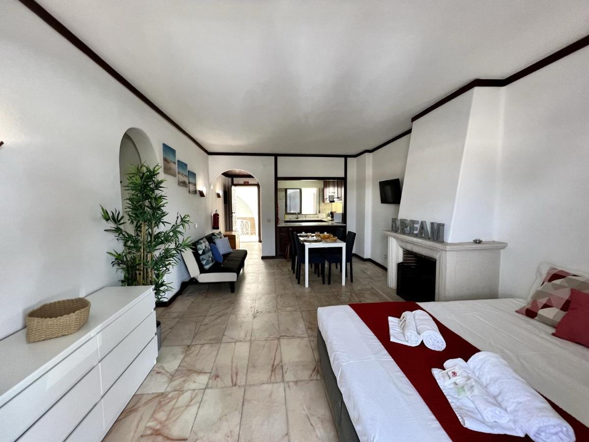 Albufeira Central 3 With Pool By Homing Екстериор снимка