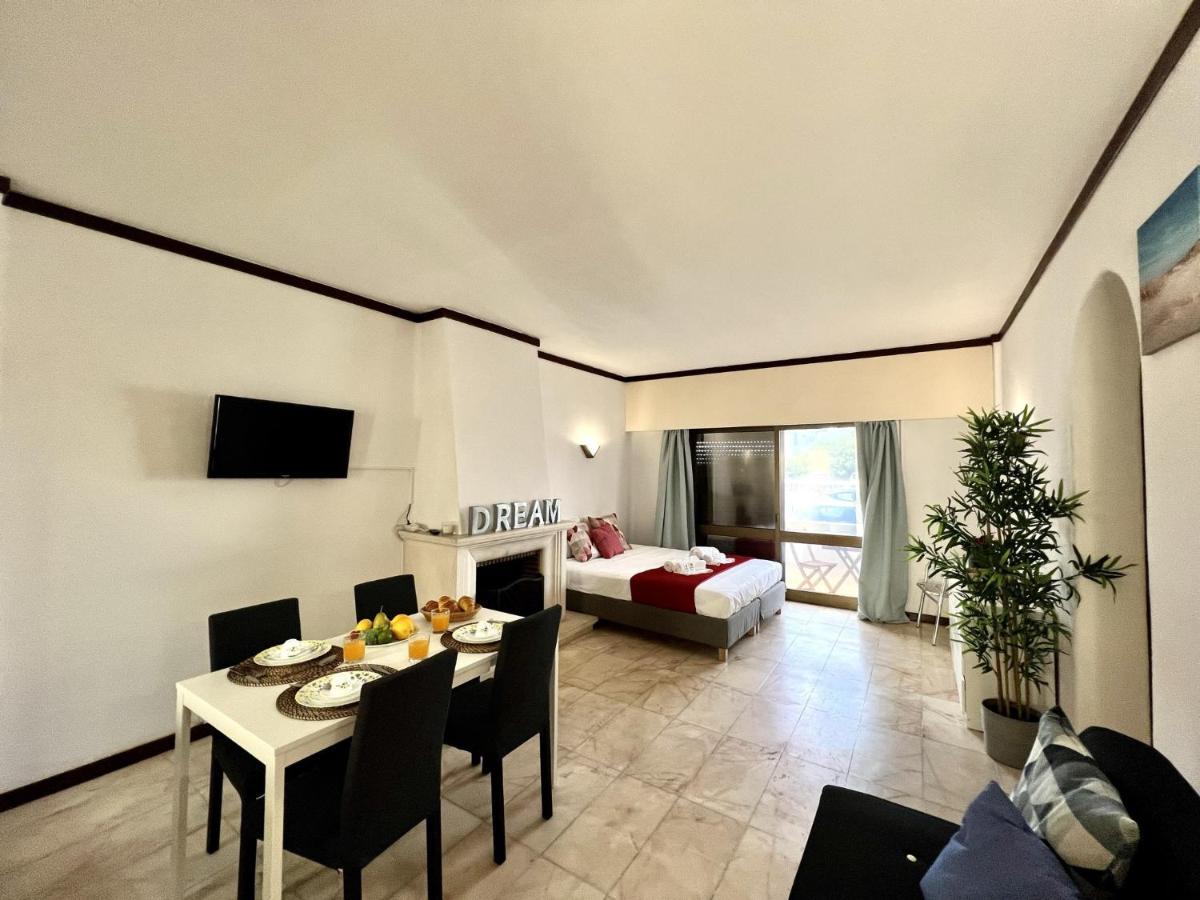 Albufeira Central 3 With Pool By Homing Екстериор снимка